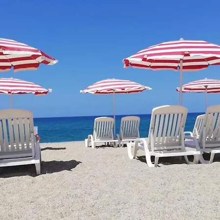 Apartament 85 G Pizzo Club Fondaco Vecchio