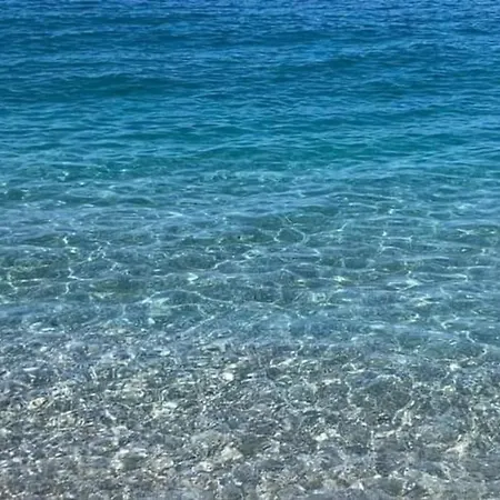85 G Club Apartamento Pizzo (Calabria)