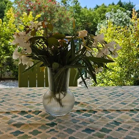 アパート 85 G Pizzo Club