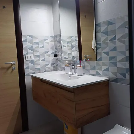 85 G Pizzo Club Apartament Fondaco Vecchio